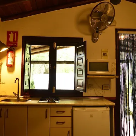 El Pinajarro Kamp alanı *