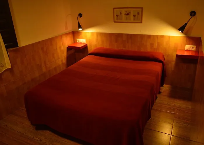 مكان تخييم El Pinajarro