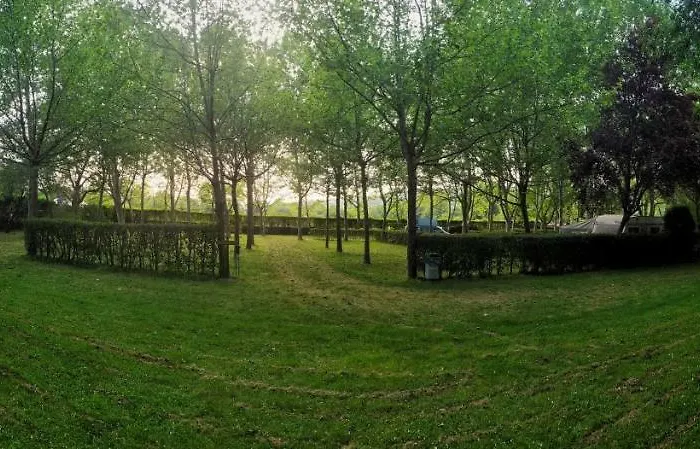 El Pinajarro مكان تخييم Hervás